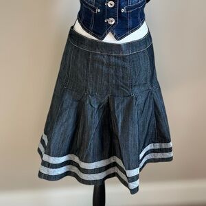 Baccini Y2K Pleated Denim Mini Skirt Blue Jean Contrast Stripe, Size 14P